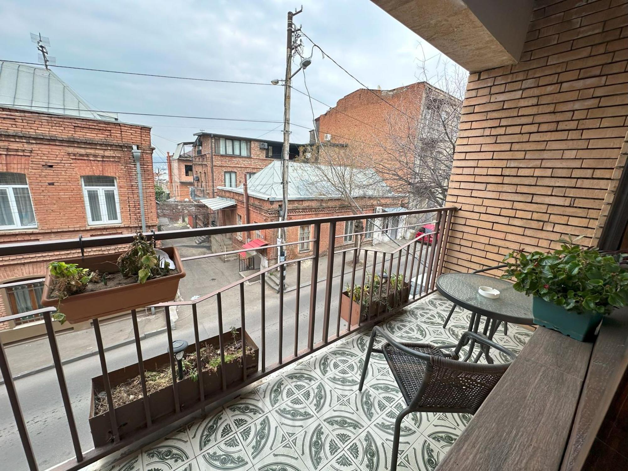 Hotel Home Tbilisi Exterior photo